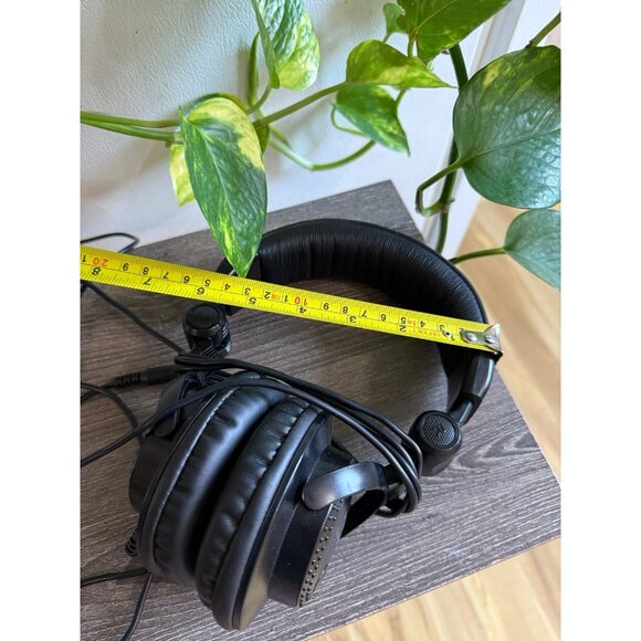 Polsen Studio Monitor Headphones with Aux Cable - Picture 3 of 11